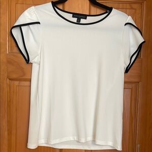 Banana Republic Fitted Black and White Blouse